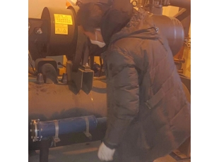 黑龙江地缘热泵螺杆机保养维修